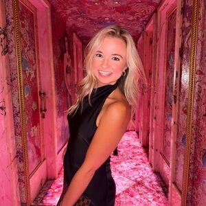 Meet your Posher, Joanna